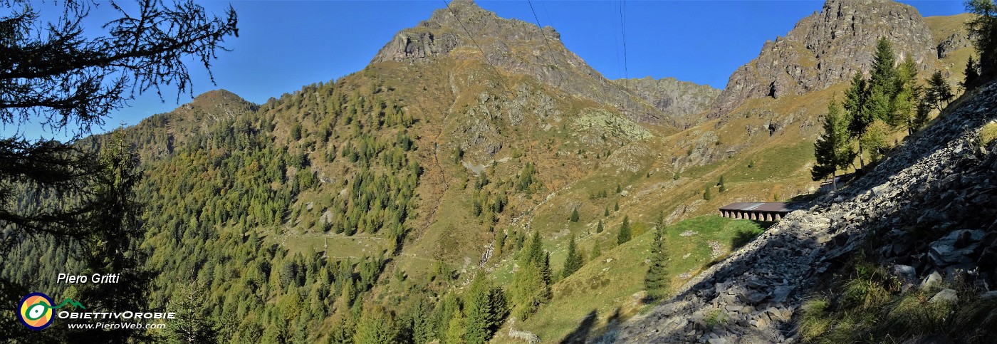 17 Passaggio alla Casera Valletto (1625 m).jpg